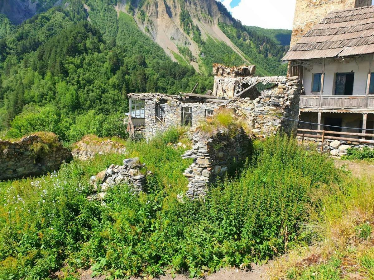 Panorama Guesthouse Mata C. Adishi Eksteriør billede